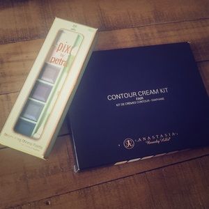 🌟Brand New Makeup Bundle!🌟